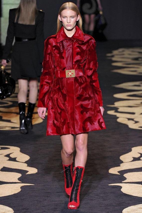 Versace 2011 – 2012 sonbahar kış koleksiyonu