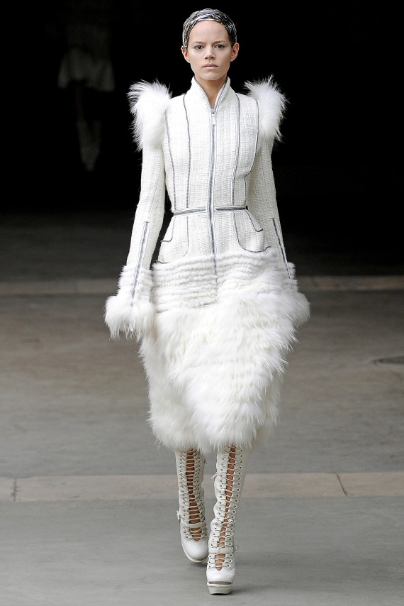 Alexander McQueen 2011 – 2012 sonbahar & kış koleksiyonu