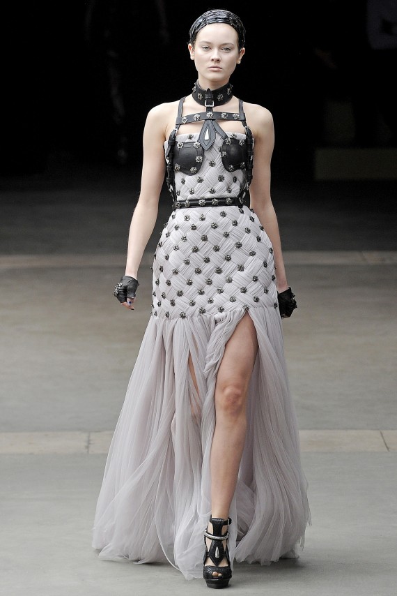 Alexander McQueen 2011 – 2012 sonbahar & kış koleksiyonu