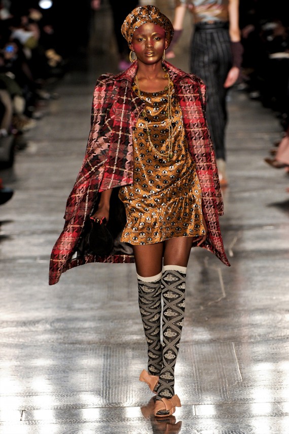 Vivienne Westwood Red Label 2011 – 2012 sonbahar & kış koleksiyonu