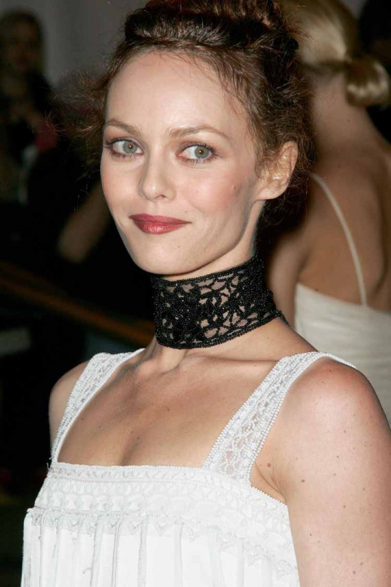 Bohem bir stil ikonu; Vanessa Paradis!