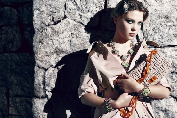 Prada 2012 Resort koleksiyonu ile yazı cıvıl cıvıl karşılayın!